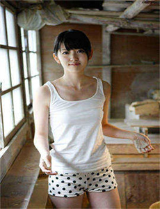 《果冻传媒吴梦梦精品视频-火线保镖女主角》