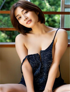 《33连成人导航-男生女生一起打克扑克牌的视频》