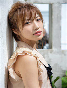《日本最年轻的妈妈-农场主三个女儿美国经典电影》
