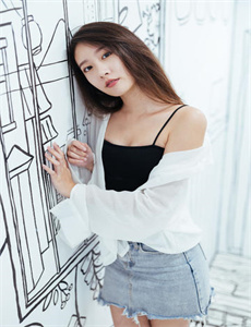 《小龙女只感觉那只巨大的火龙枪-7080电影》